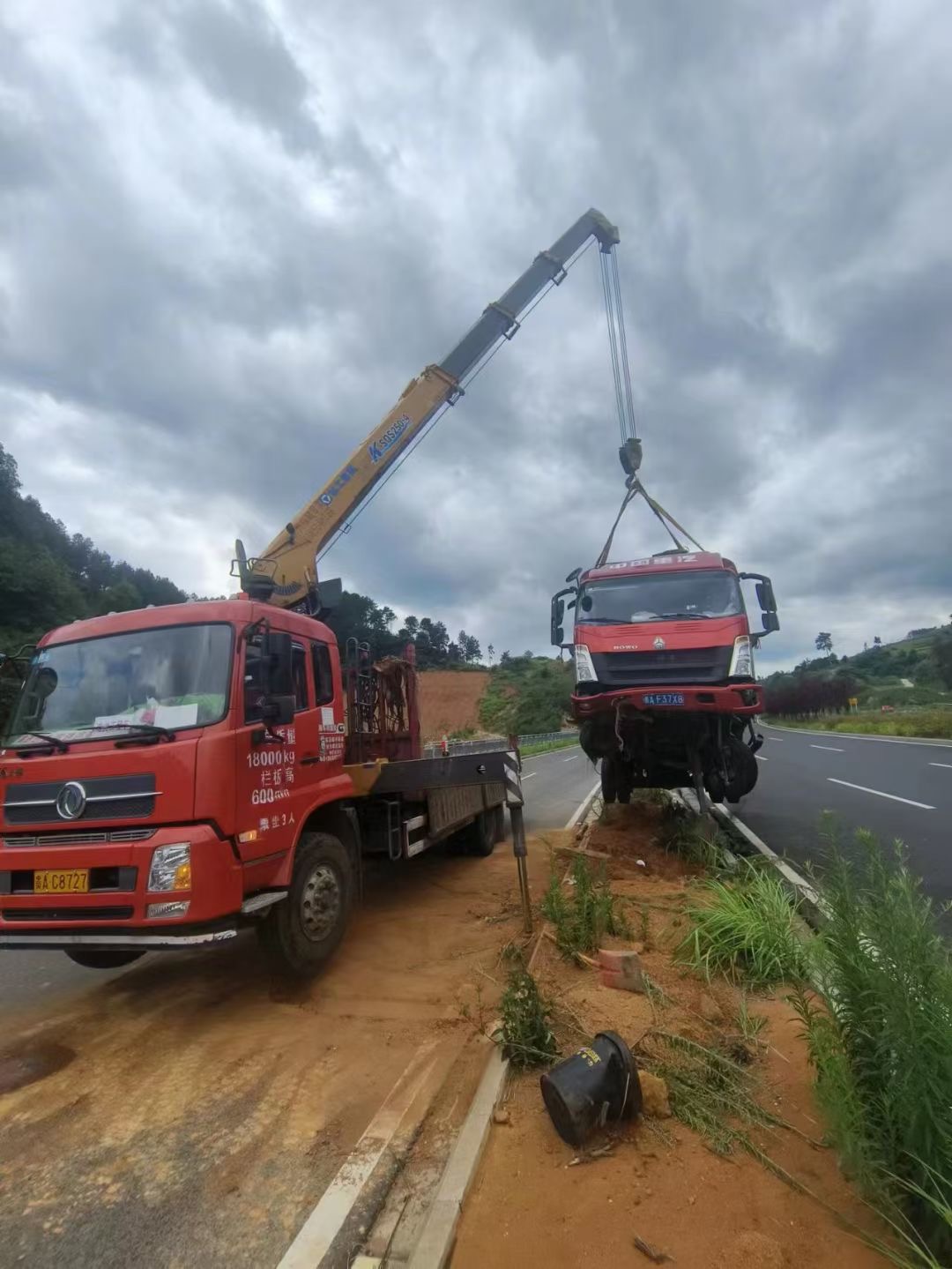 鱼峰区吊车出租公司在日常生活中对吊车要怎样检查