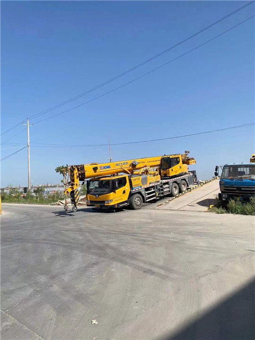 鱼峰区吊车作业时，可能会产生哪些额外收费项目？